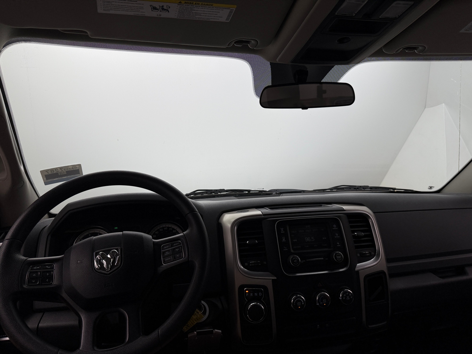 Thumbnail: 2019 RAM 1500 Classic - 3