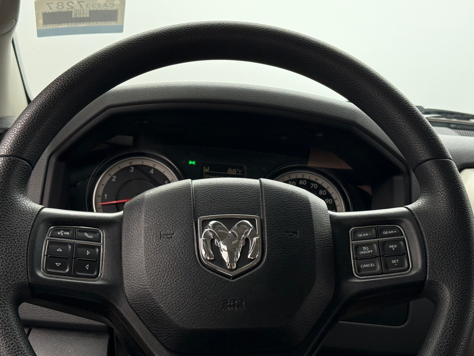 Thumbnail: 2019 RAM 1500 Classic - 5