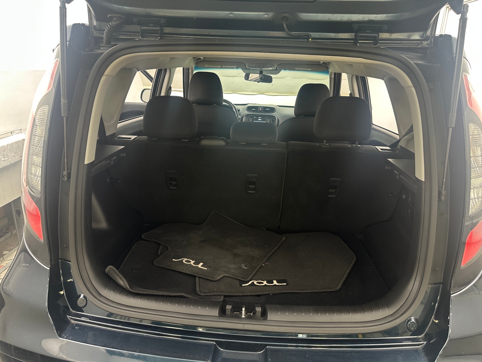 Thumbnail: 2017 Kia Soul - 7
