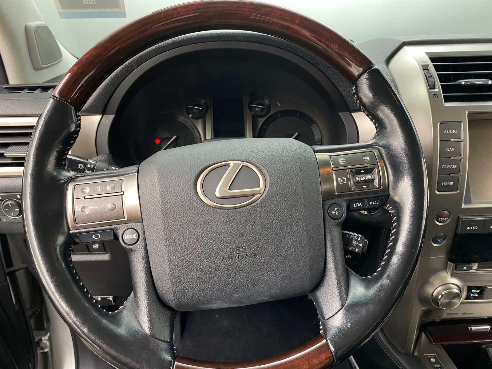 Thumbnail: 2018 Lexus GX - 4