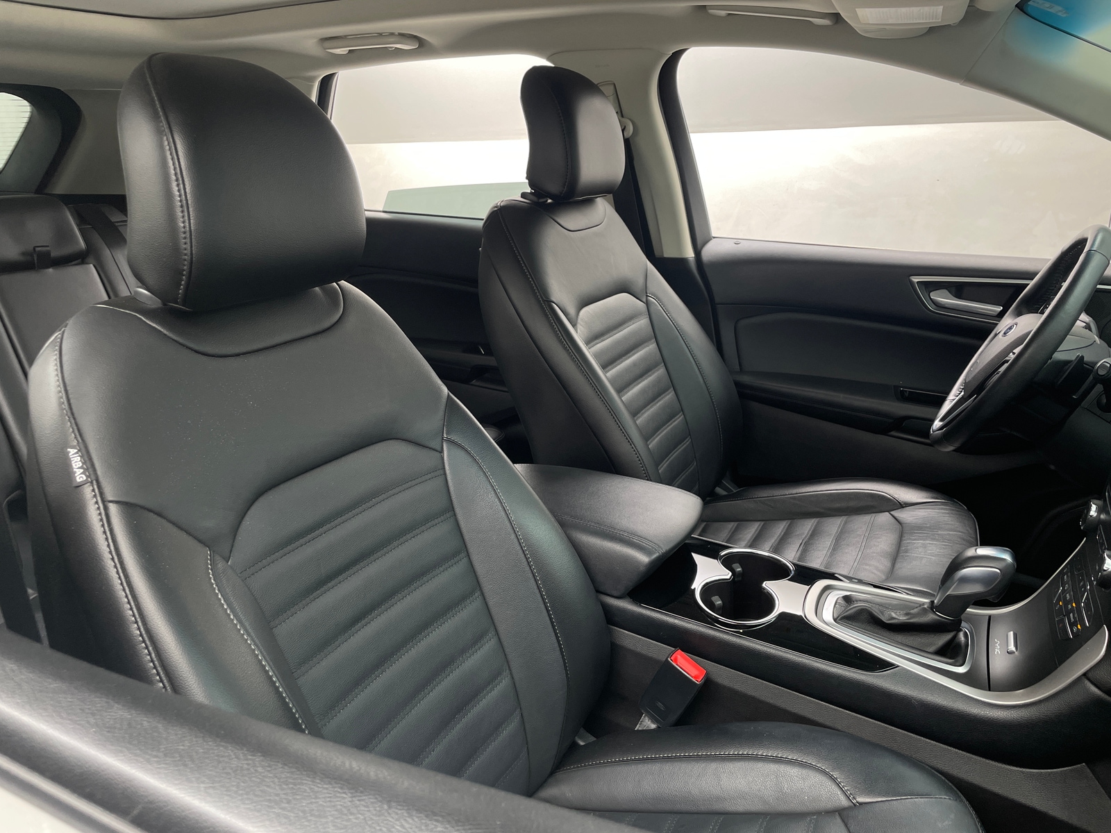 Thumbnail: 2015 Ford Edge - 2