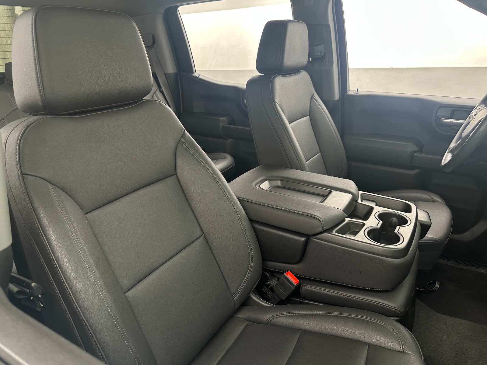 Thumbnail: 2024 Chevrolet Silverado 1500 - 2