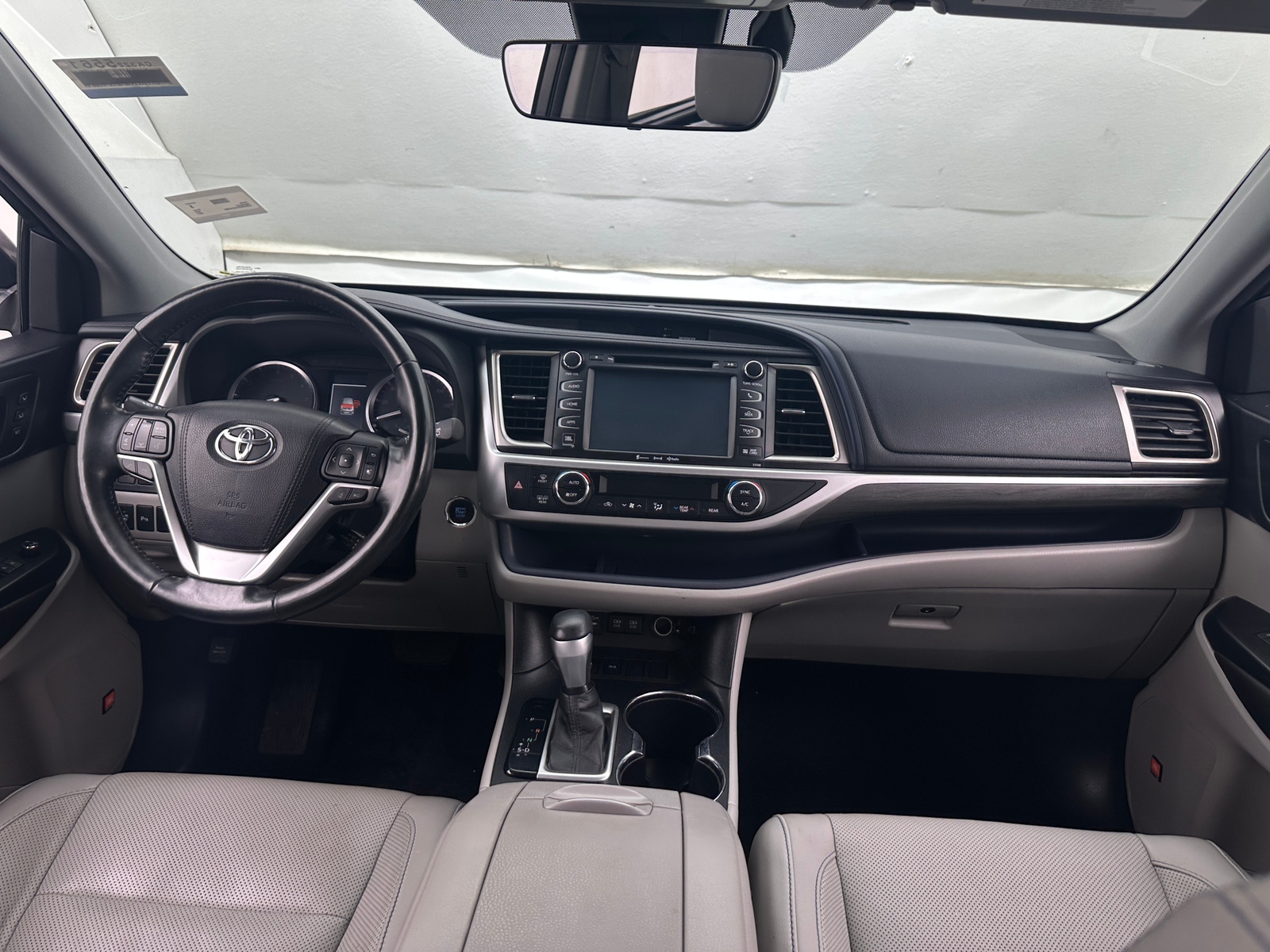 Thumbnail: 2017 Toyota Highlander - 2
