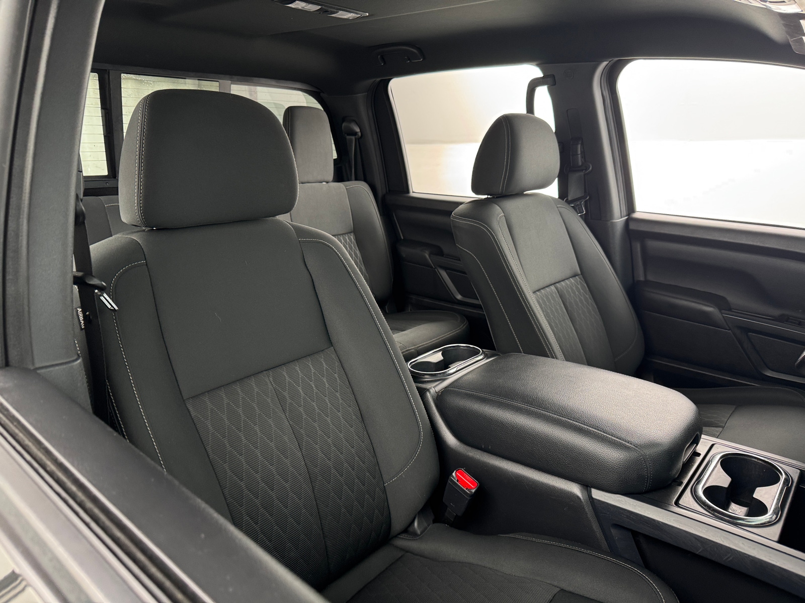 Thumbnail: 2018 Nissan Titan - 2