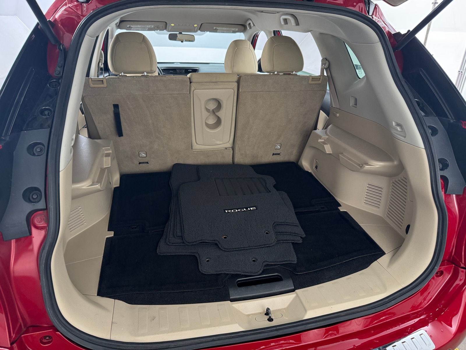 Thumbnail: 2017 Nissan Rogue - 7