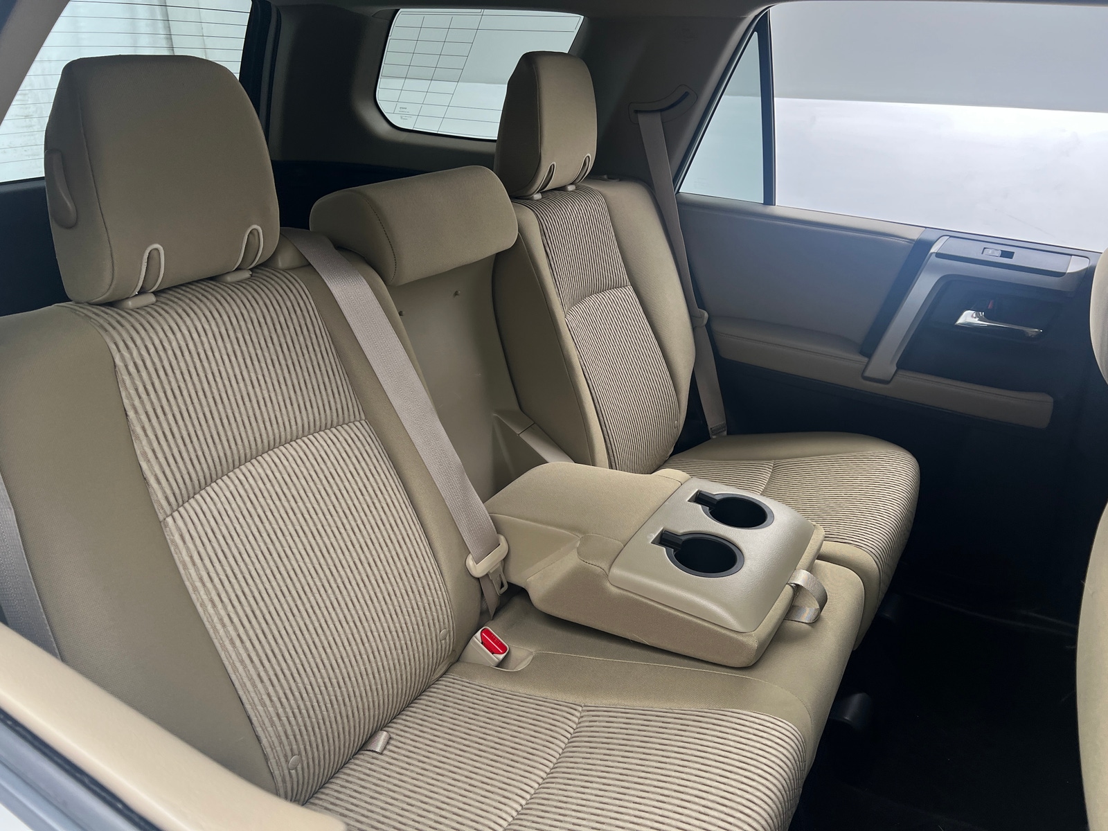 Thumbnail: 2016 Toyota 4Runner - 6