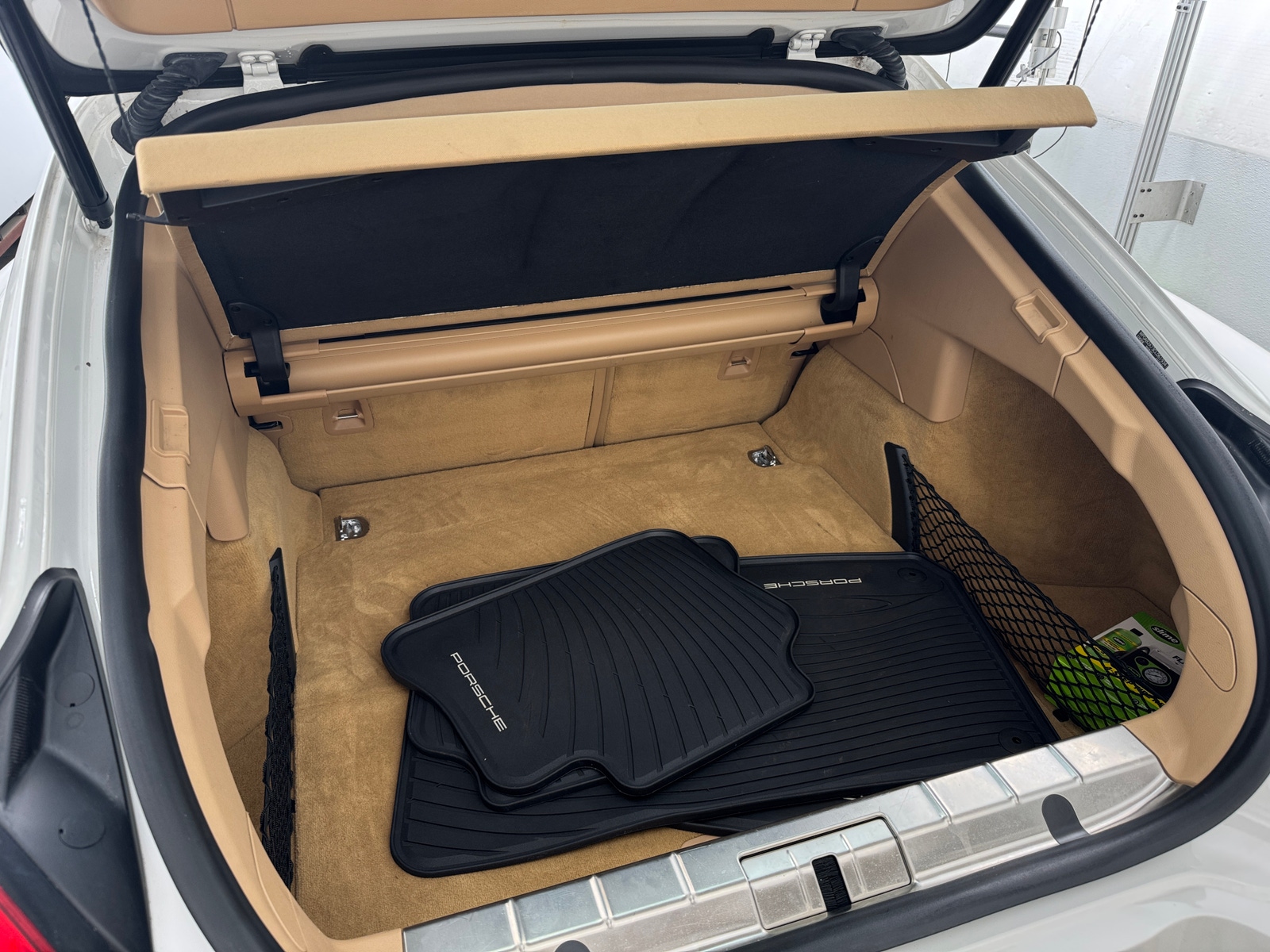 Thumbnail: 2012 Porsche Panamera - 6