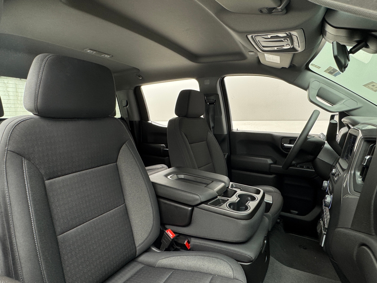 Thumbnail: 2024 Chevrolet Silverado 1500 - 2