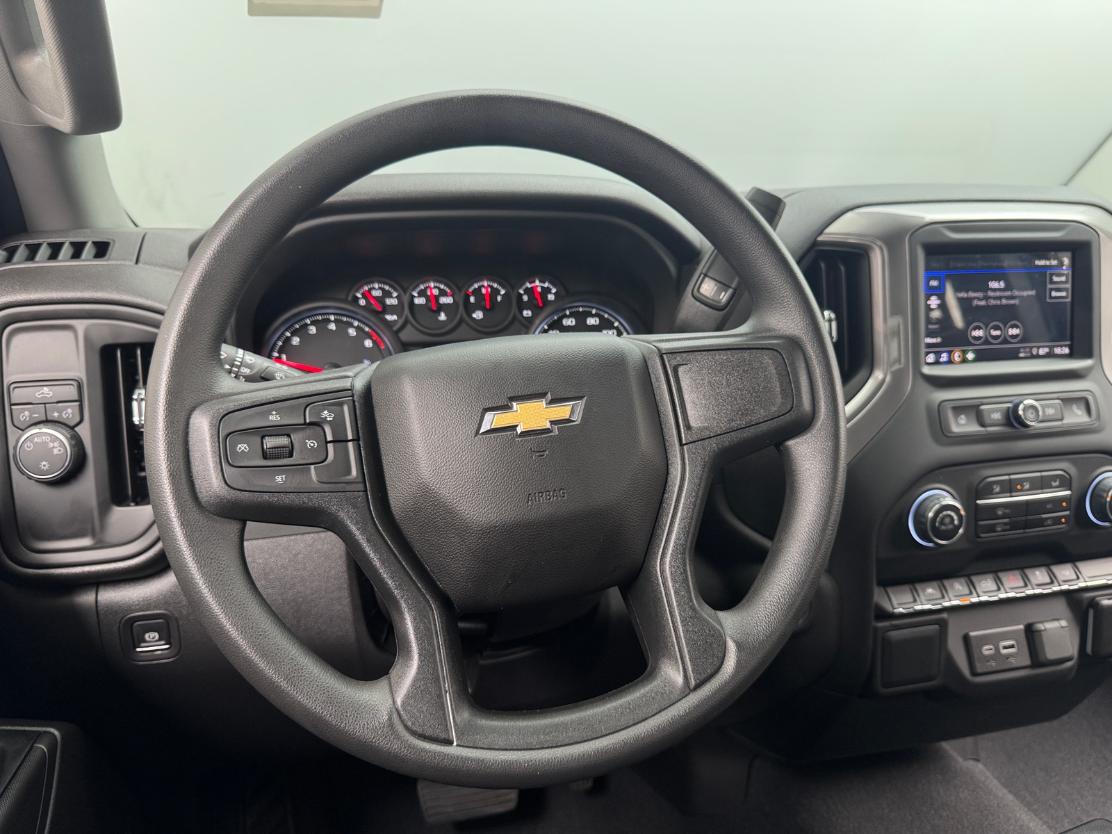 Thumbnail: 2024 Chevrolet Silverado 1500 - 5
