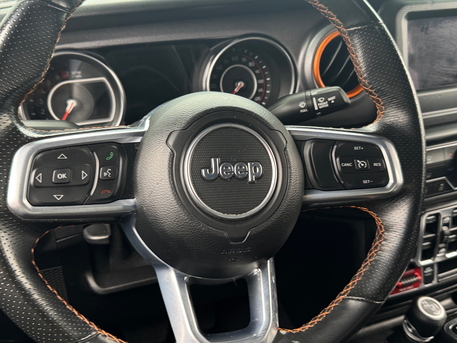 Thumbnail: 2021 Jeep Gladiator - 5