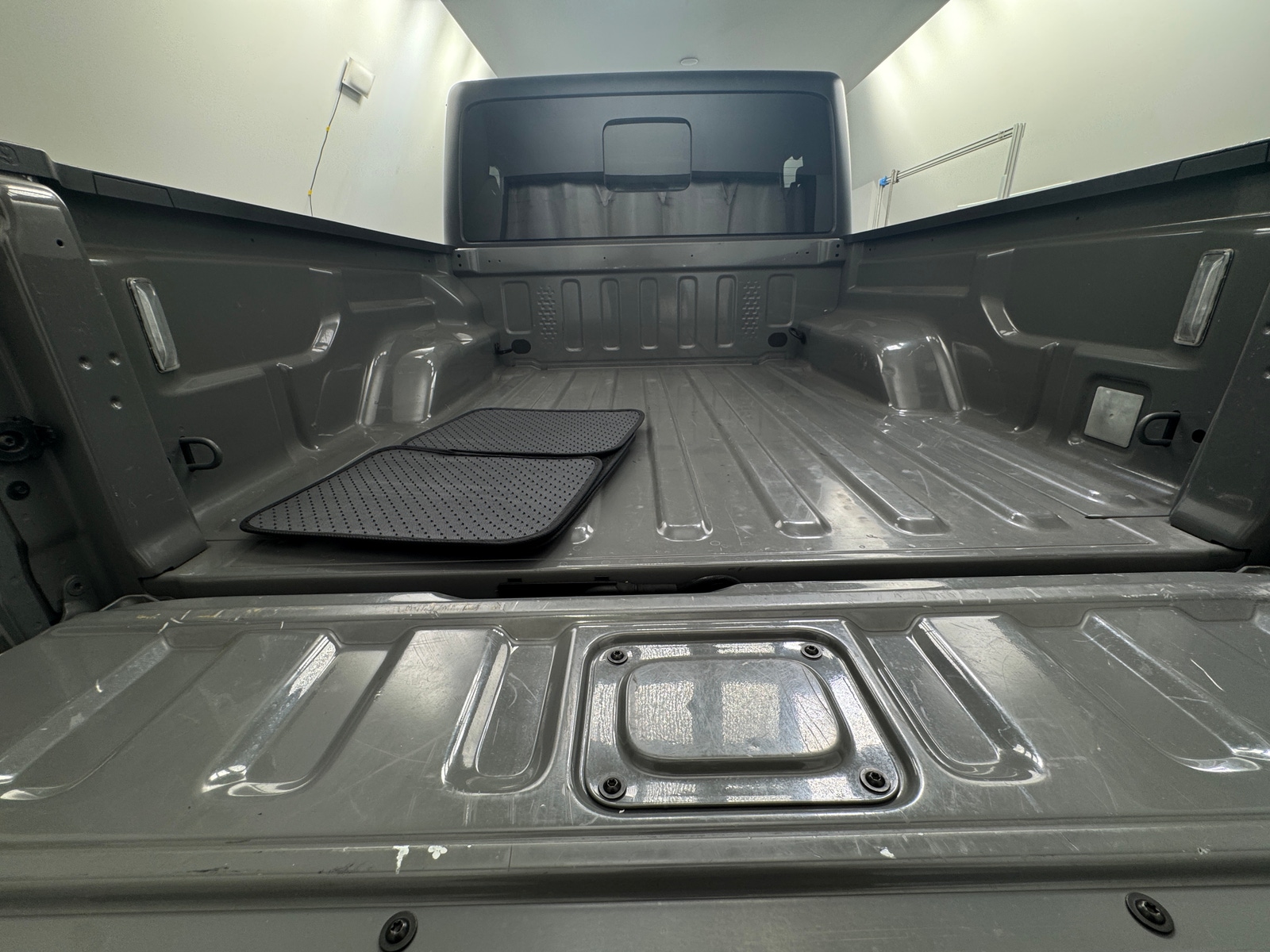 Thumbnail: 2021 Jeep Gladiator - 7