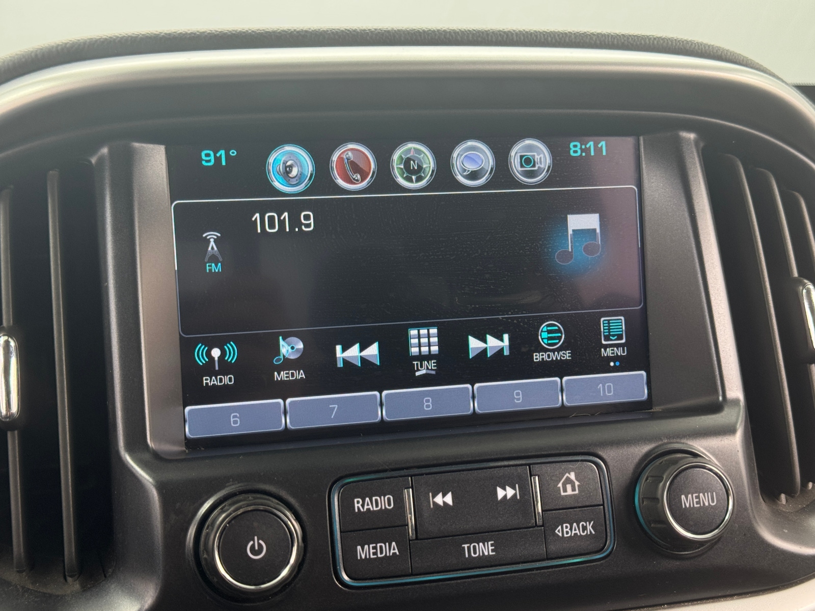 Thumbnail: 2018 Chevrolet Colorado - 4
