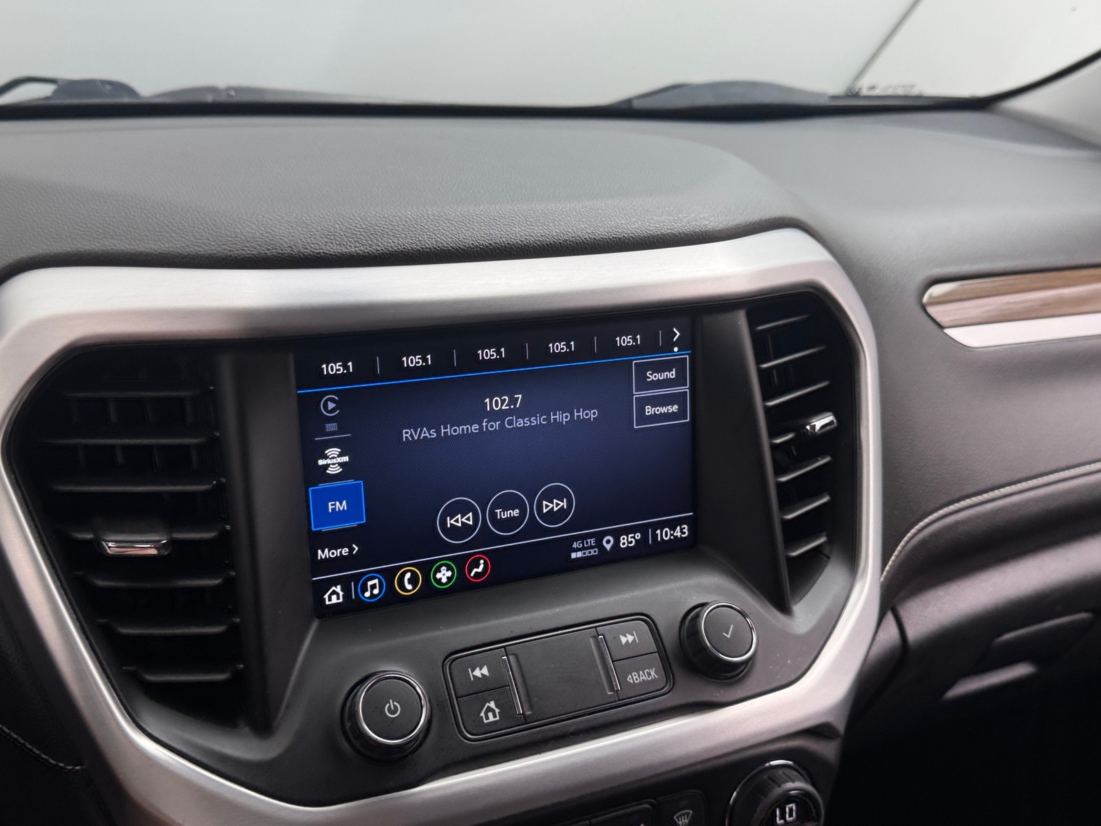 Thumbnail: 2023 GMC Acadia - 4
