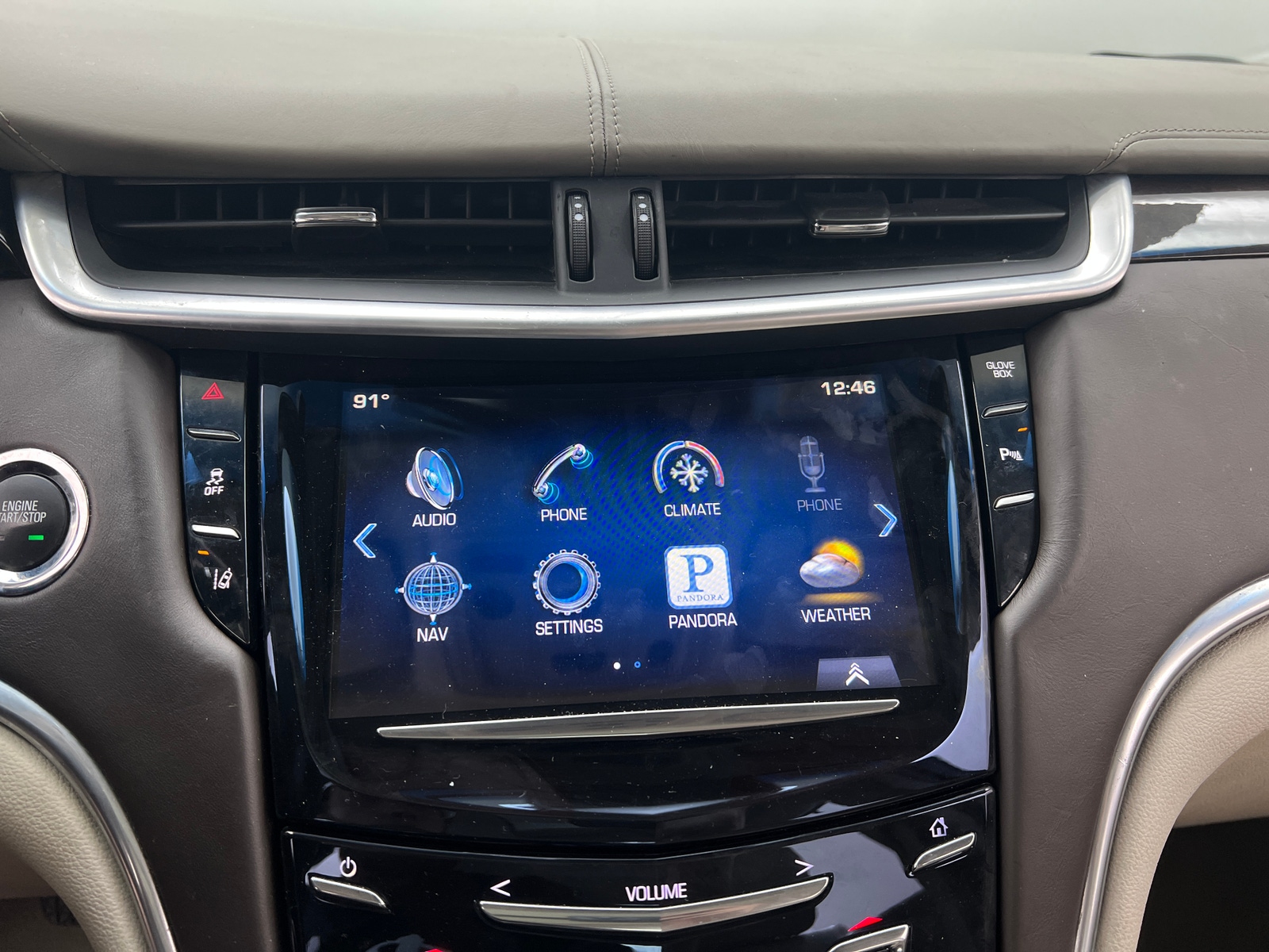 Thumbnail: 2014 Cadillac XTS - 3