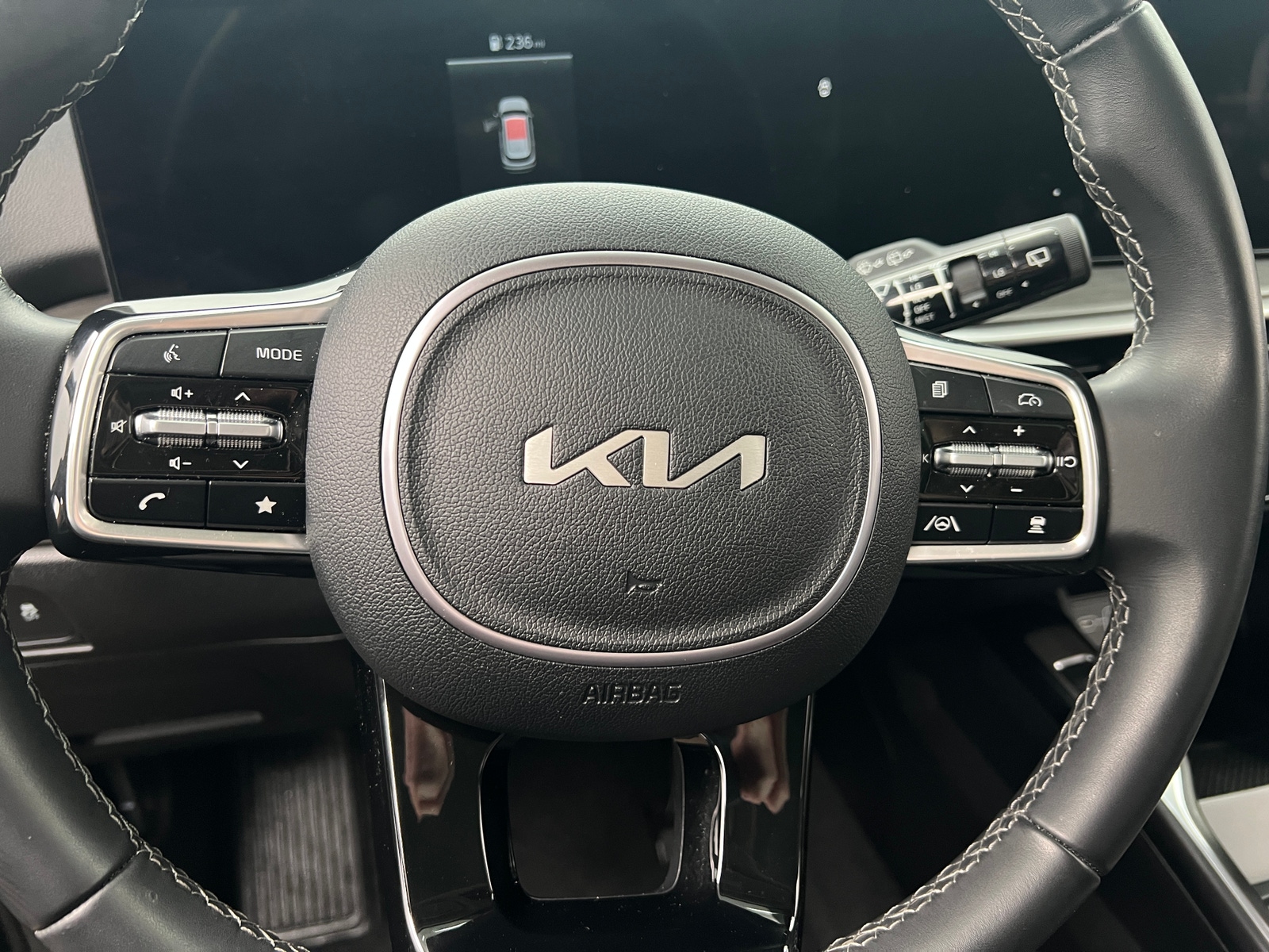 Thumbnail: 2024 Kia Sorento - 5
