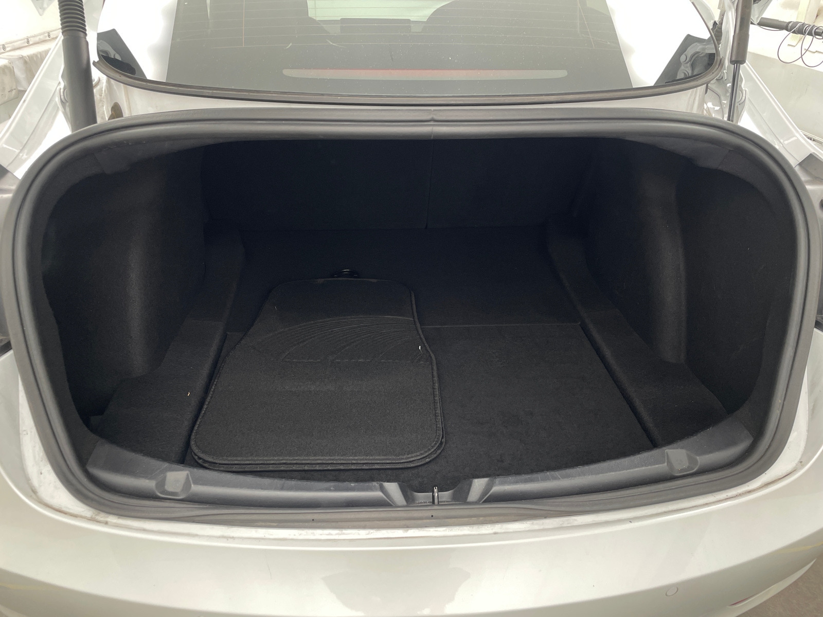 Thumbnail: 2022 Tesla Model 3 - 5