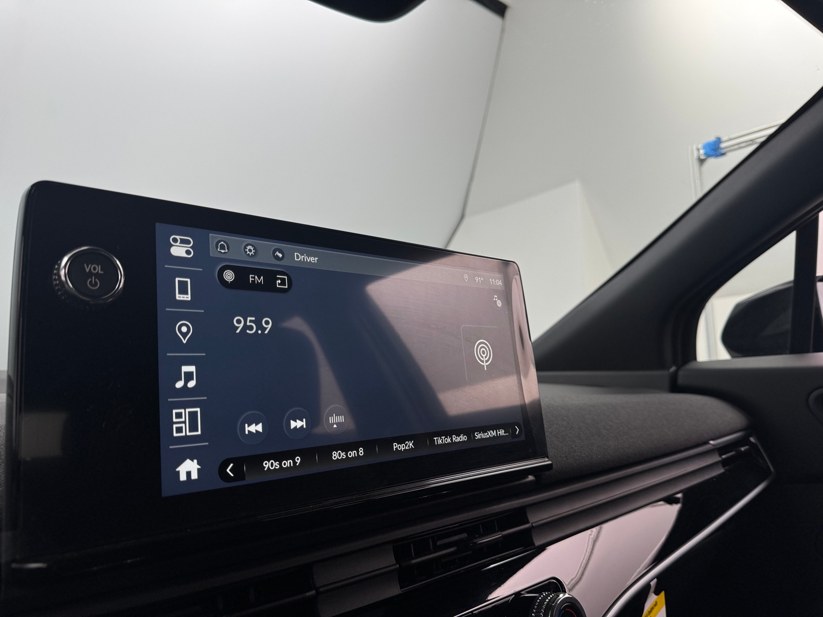 Thumbnail: 2024 Honda Prologue - 4