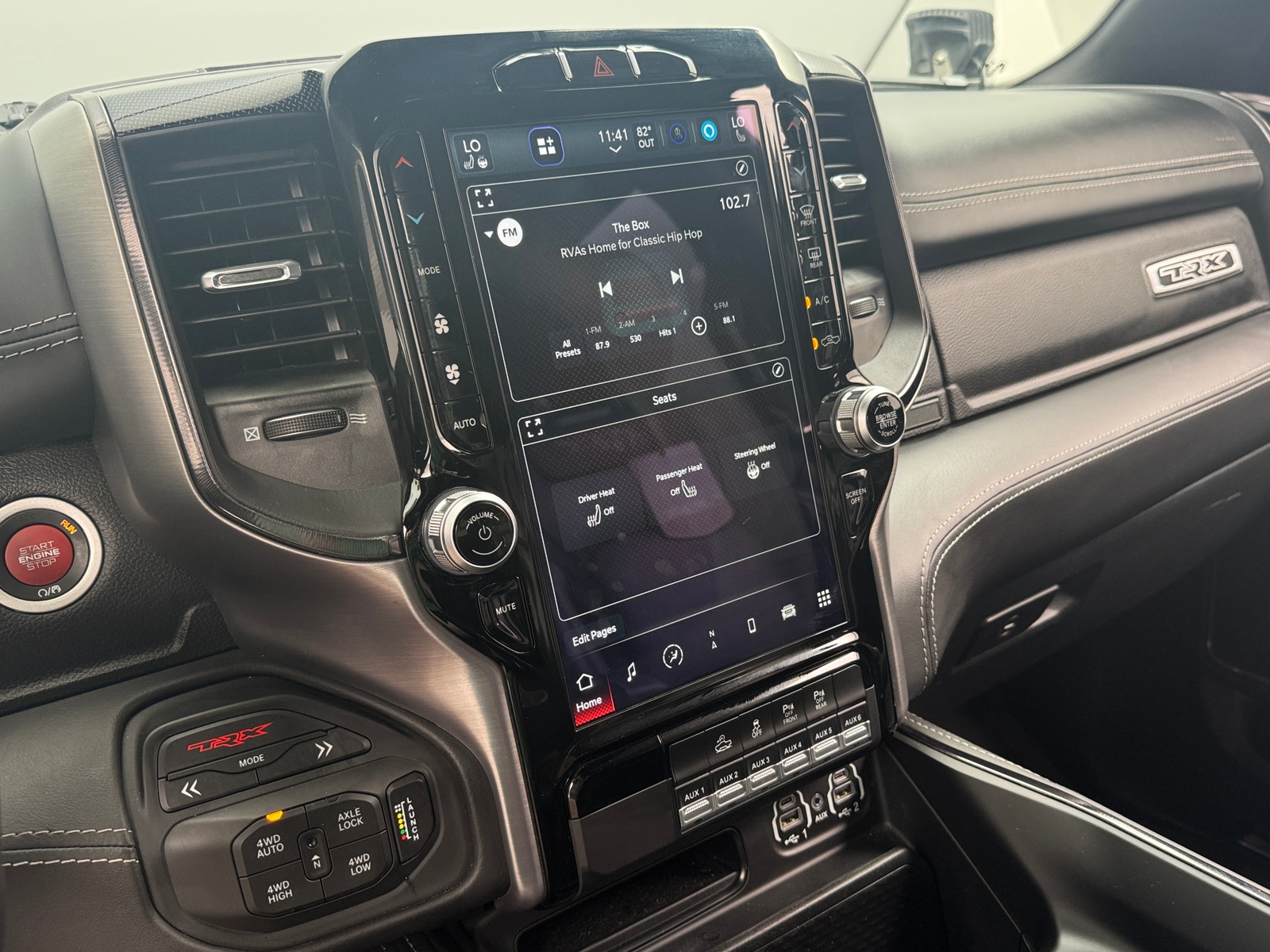 Thumbnail: 2022 RAM 1500 - 3