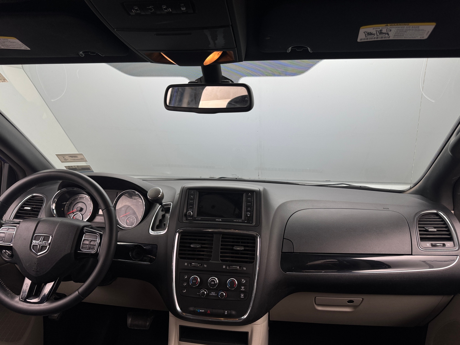 Thumbnail: 2019 Dodge Grand Caravan - 3