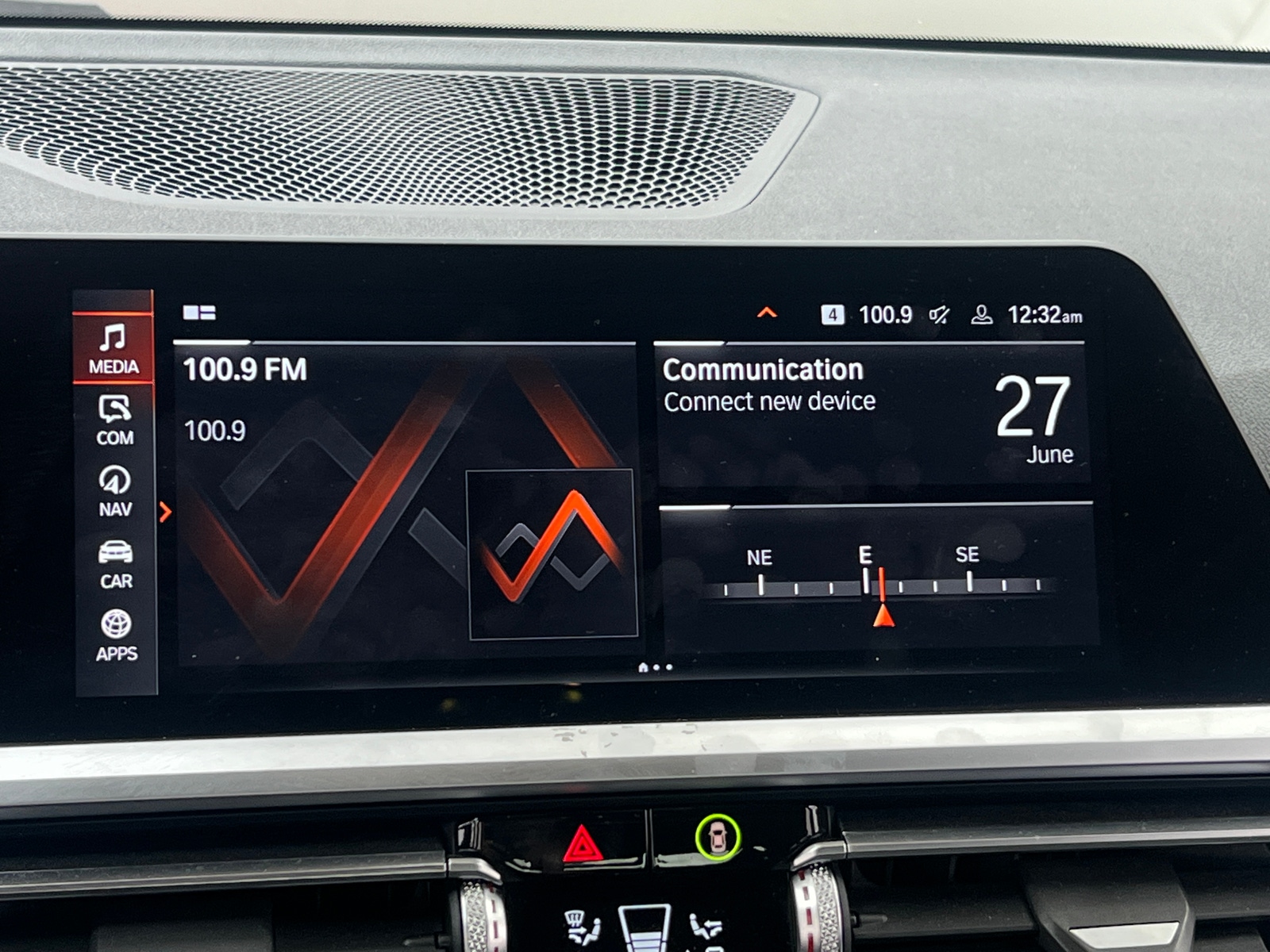 Thumbnail: 2021 BMW 3 Series - 4