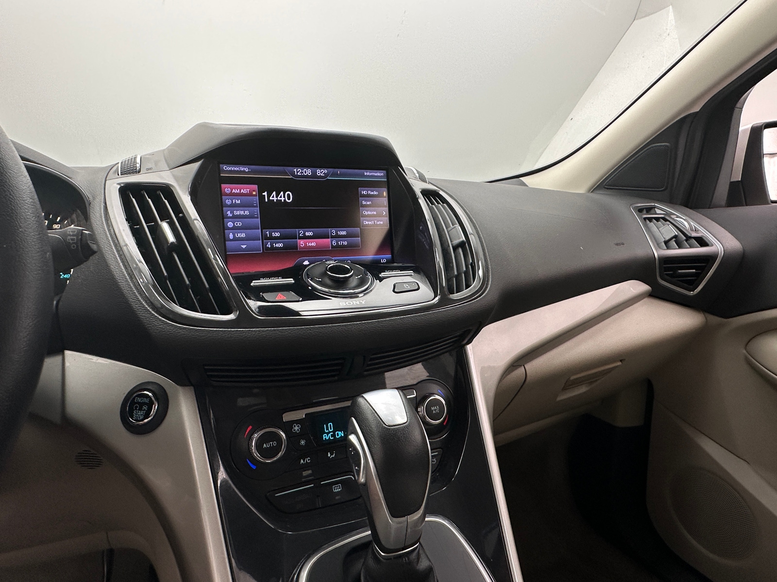 Thumbnail: 2013 Ford Escape - 3
