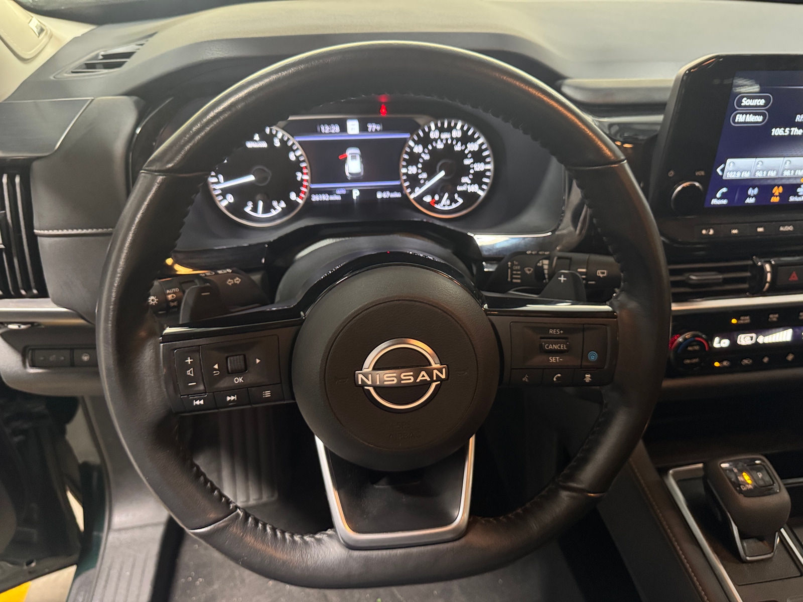 Thumbnail: 2023 Nissan Pathfinder - 4