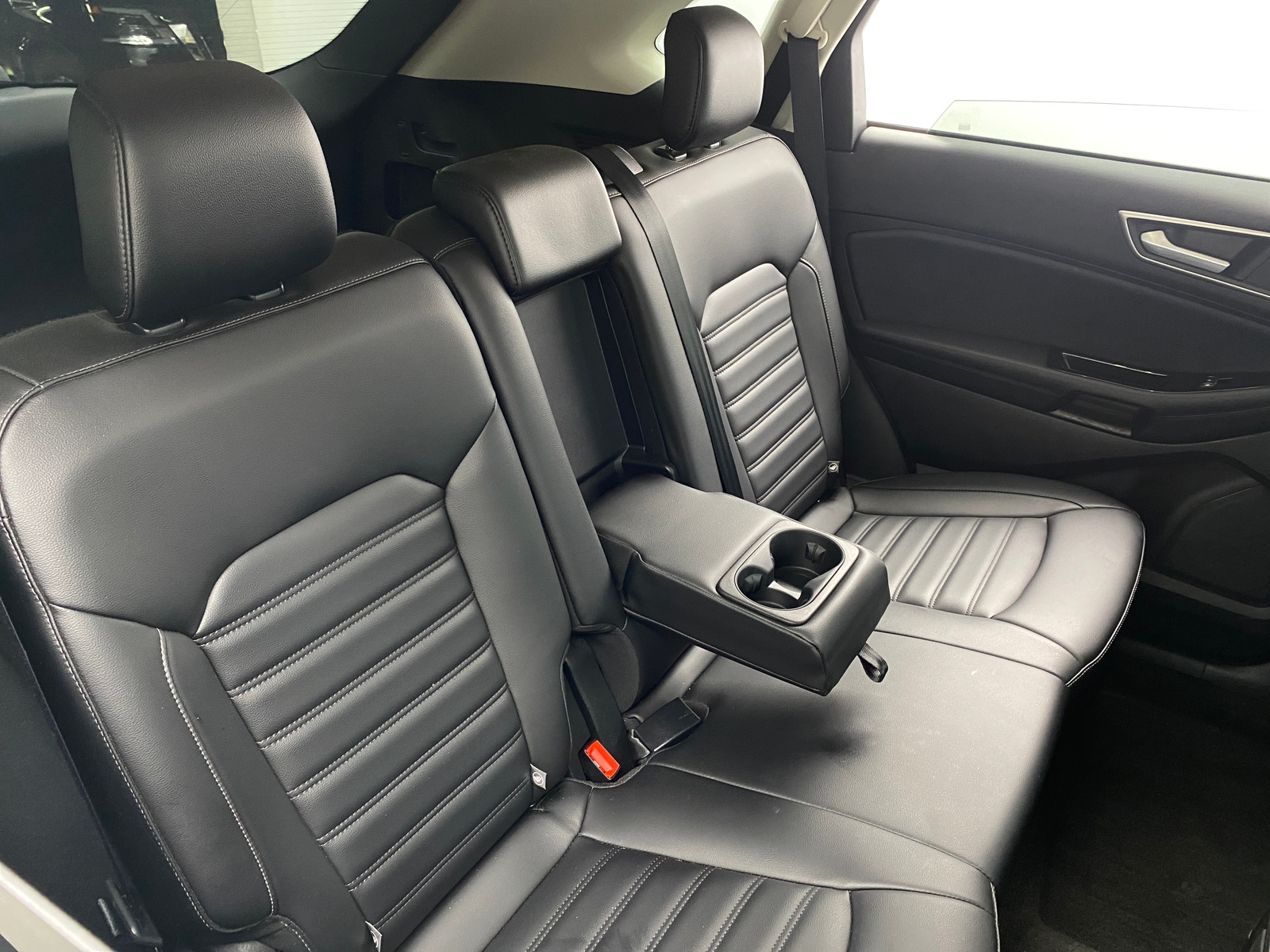 Thumbnail: 2019 Ford Edge - 6
