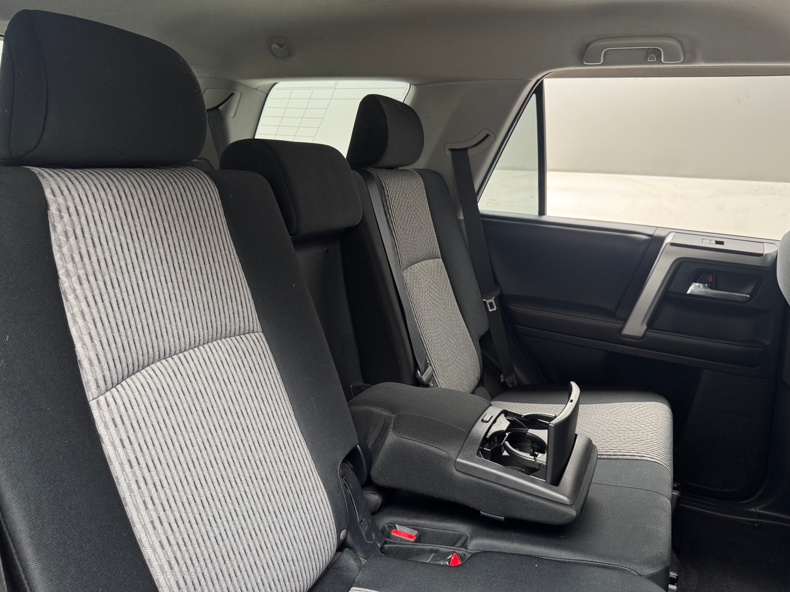 Thumbnail: 2014 Toyota 4Runner - 6