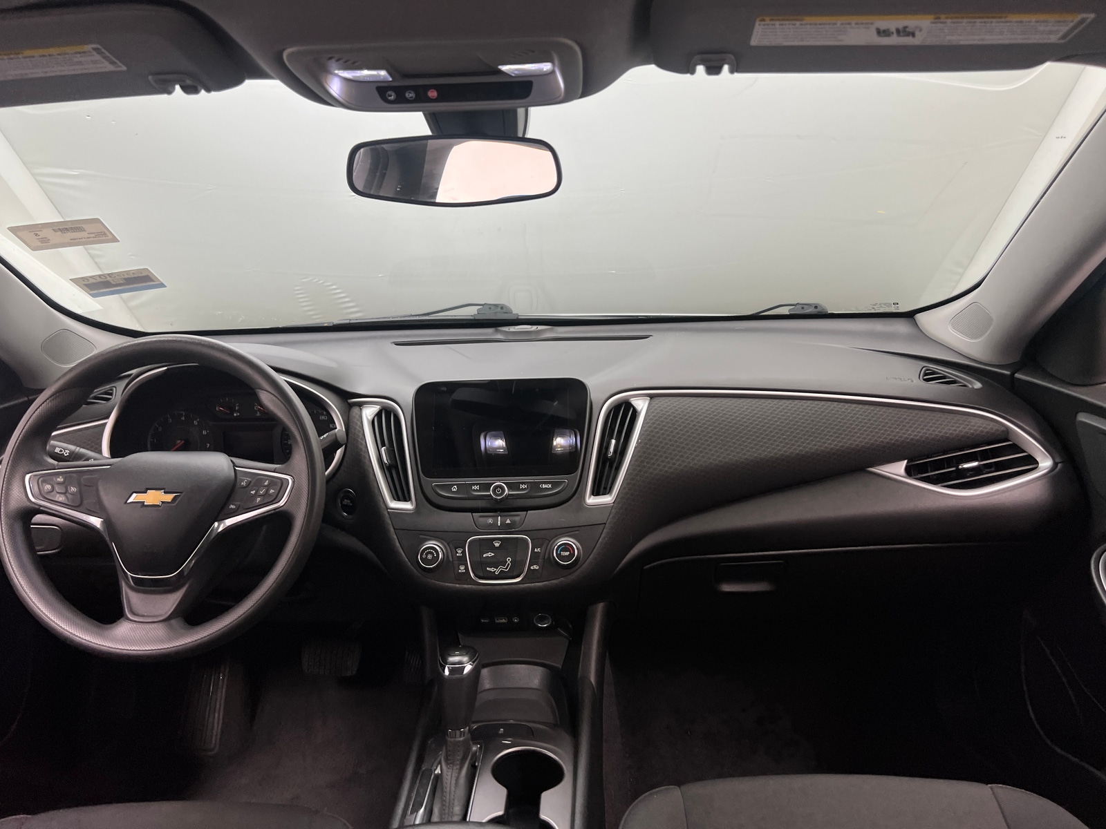 Thumbnail: 2020 Chevrolet Malibu - 3