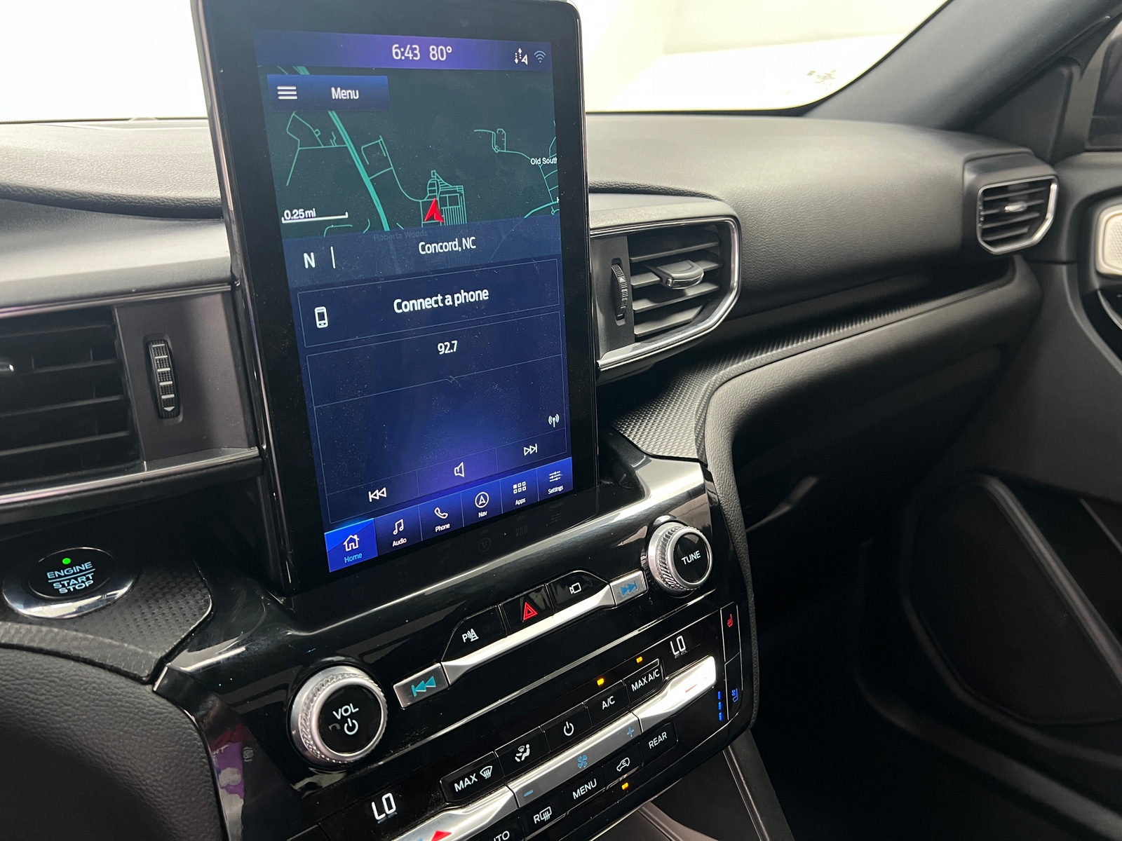 Thumbnail: 2021 Ford Explorer - 3
