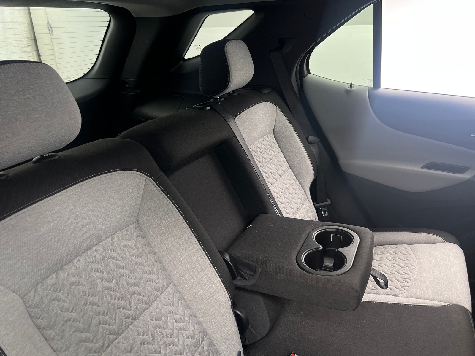 Thumbnail: 2023 Chevrolet Equinox - 6
