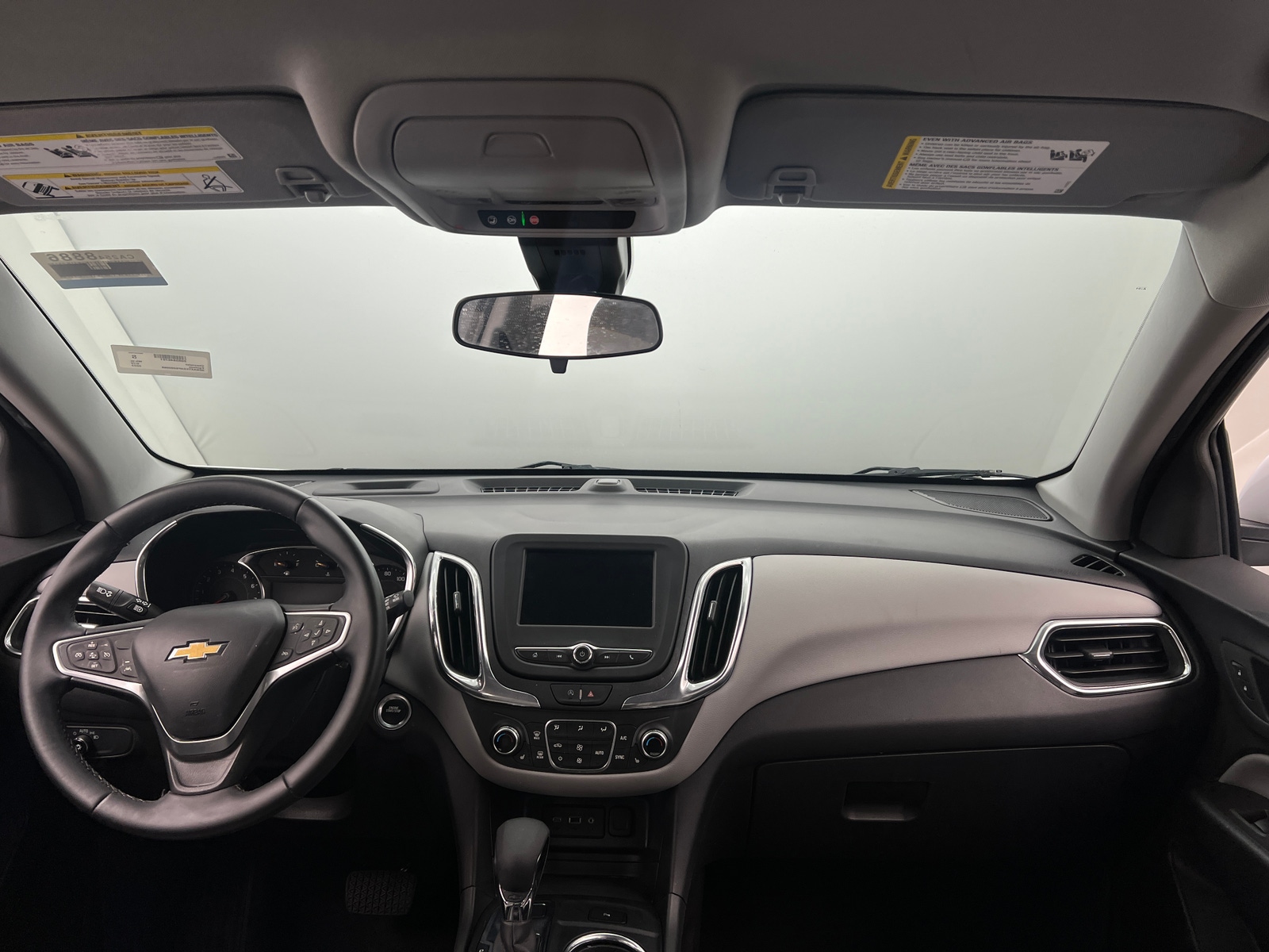 Thumbnail: 2023 Chevrolet Equinox - 3