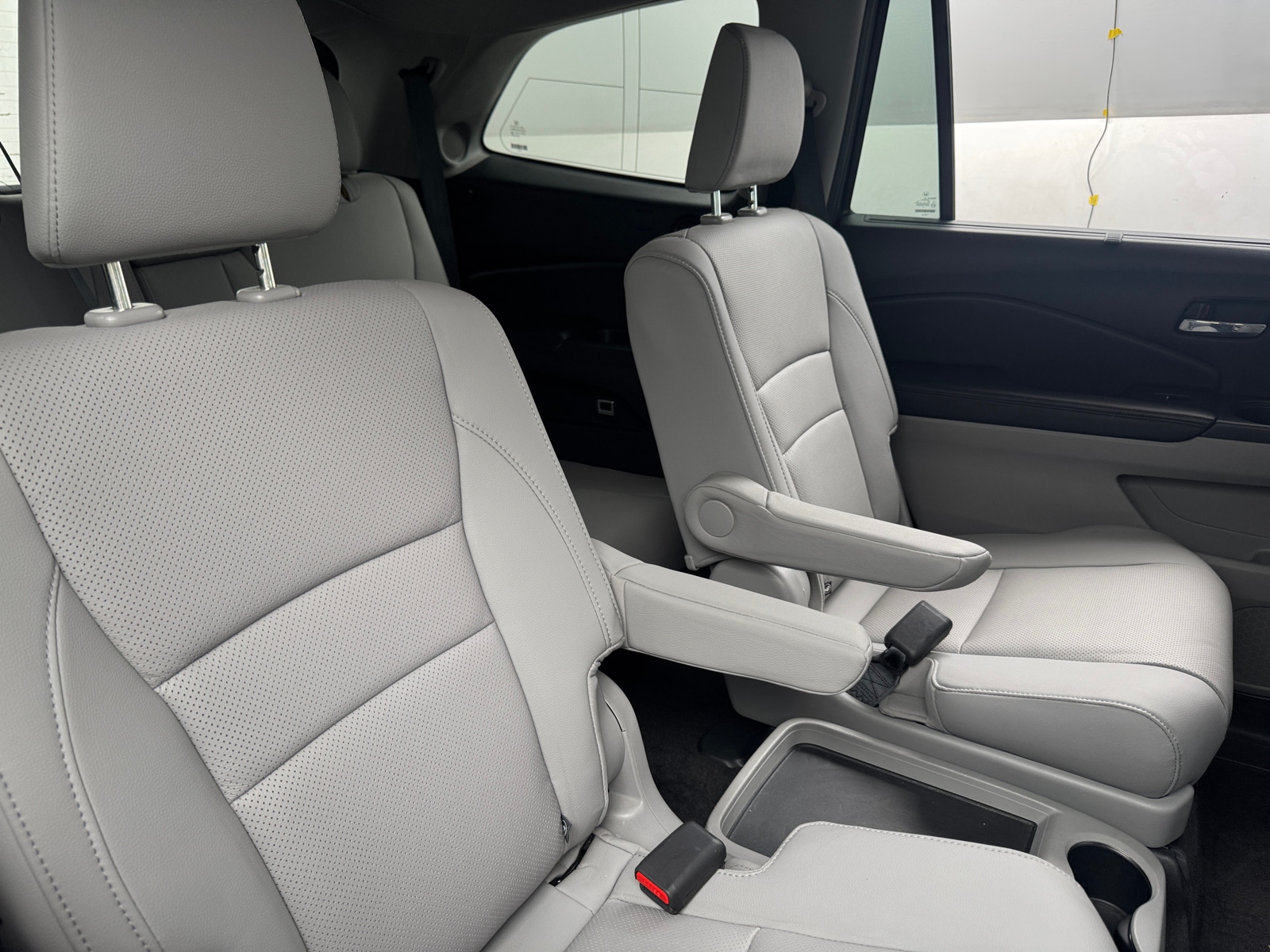 Thumbnail: 2017 Honda Pilot - 5