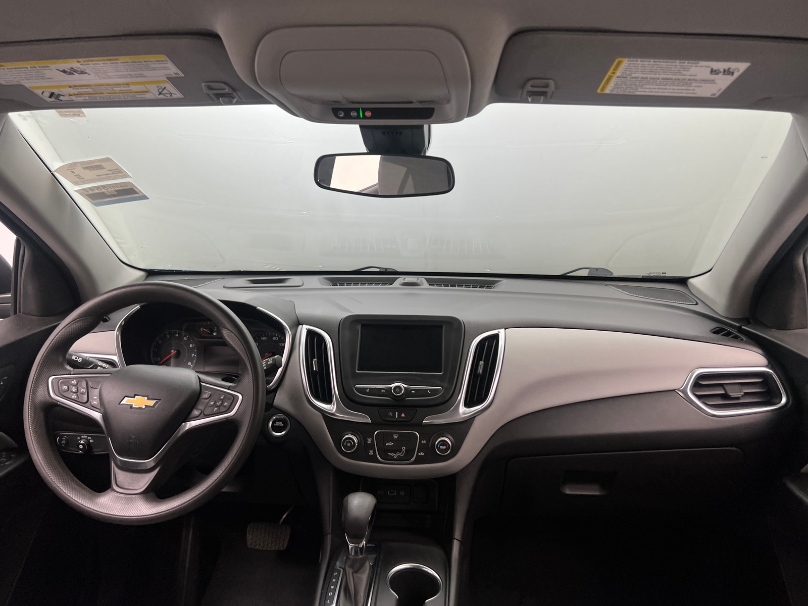 Thumbnail: 2022 Chevrolet Equinox - 3