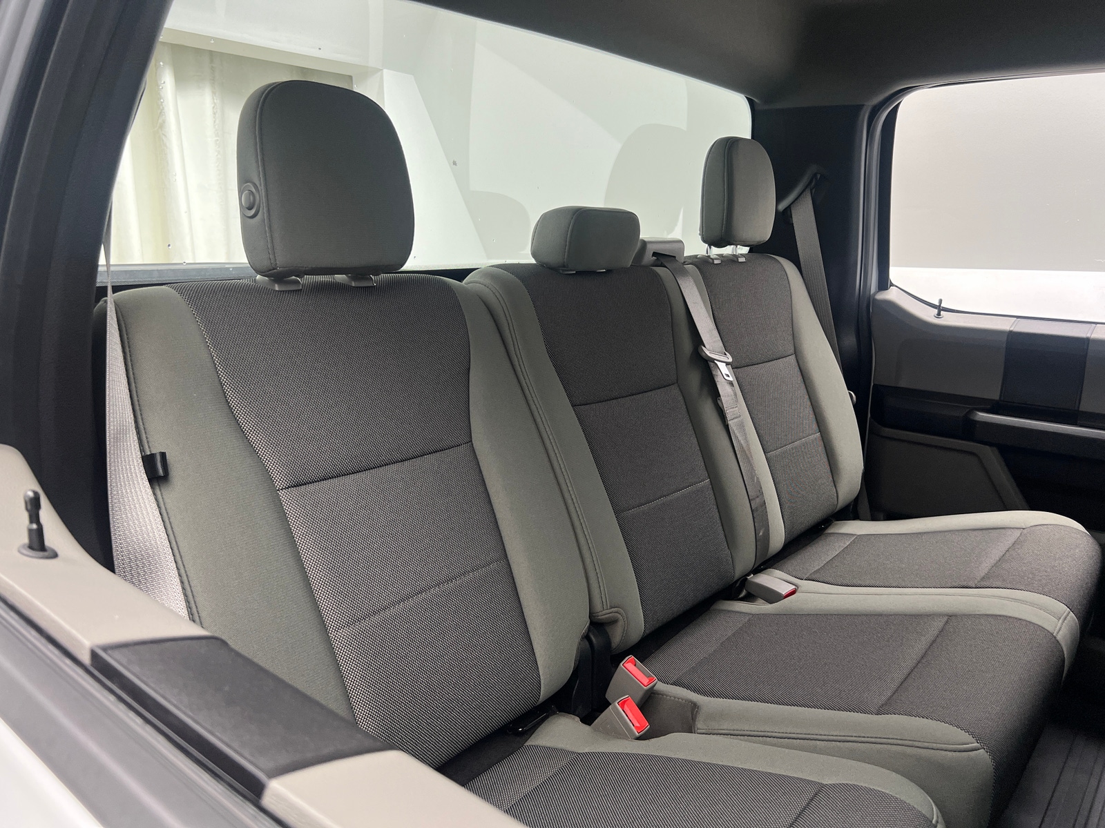 Thumbnail: 2018 Ford Econoline - 6