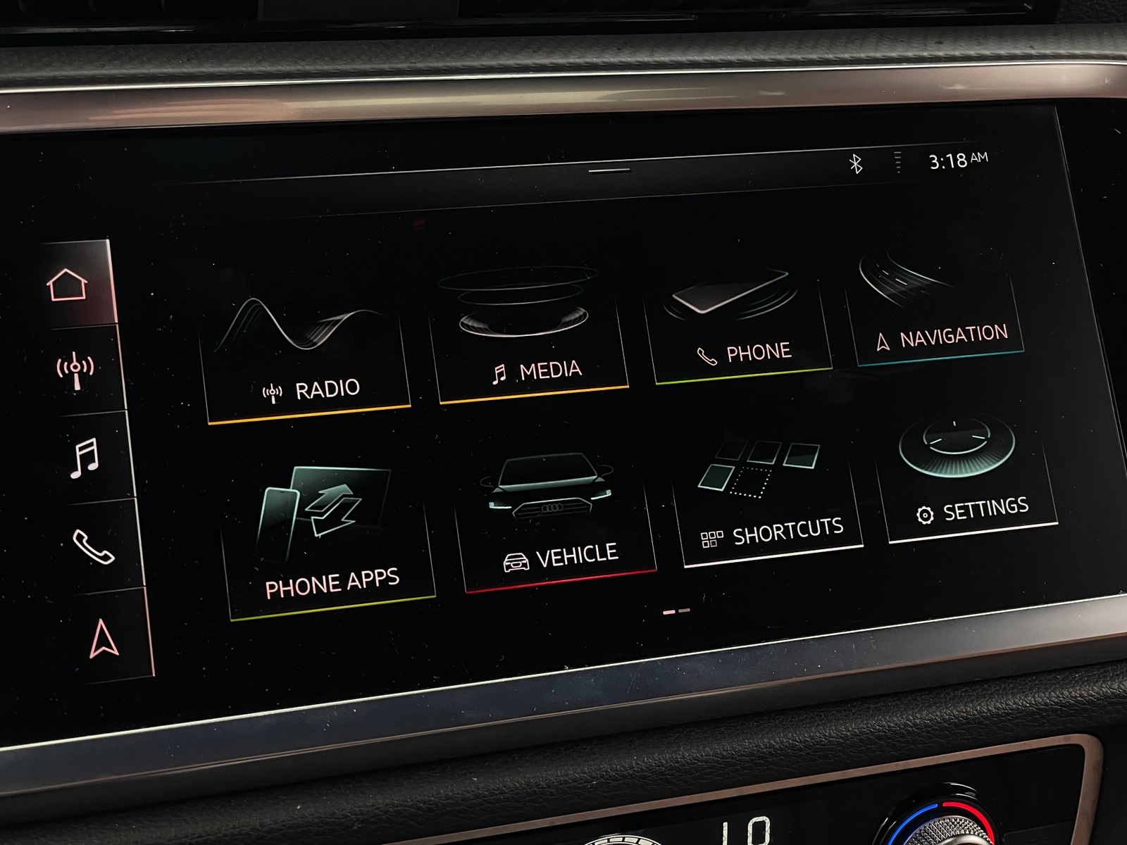 Thumbnail: 2020 Audi Q3 - 3