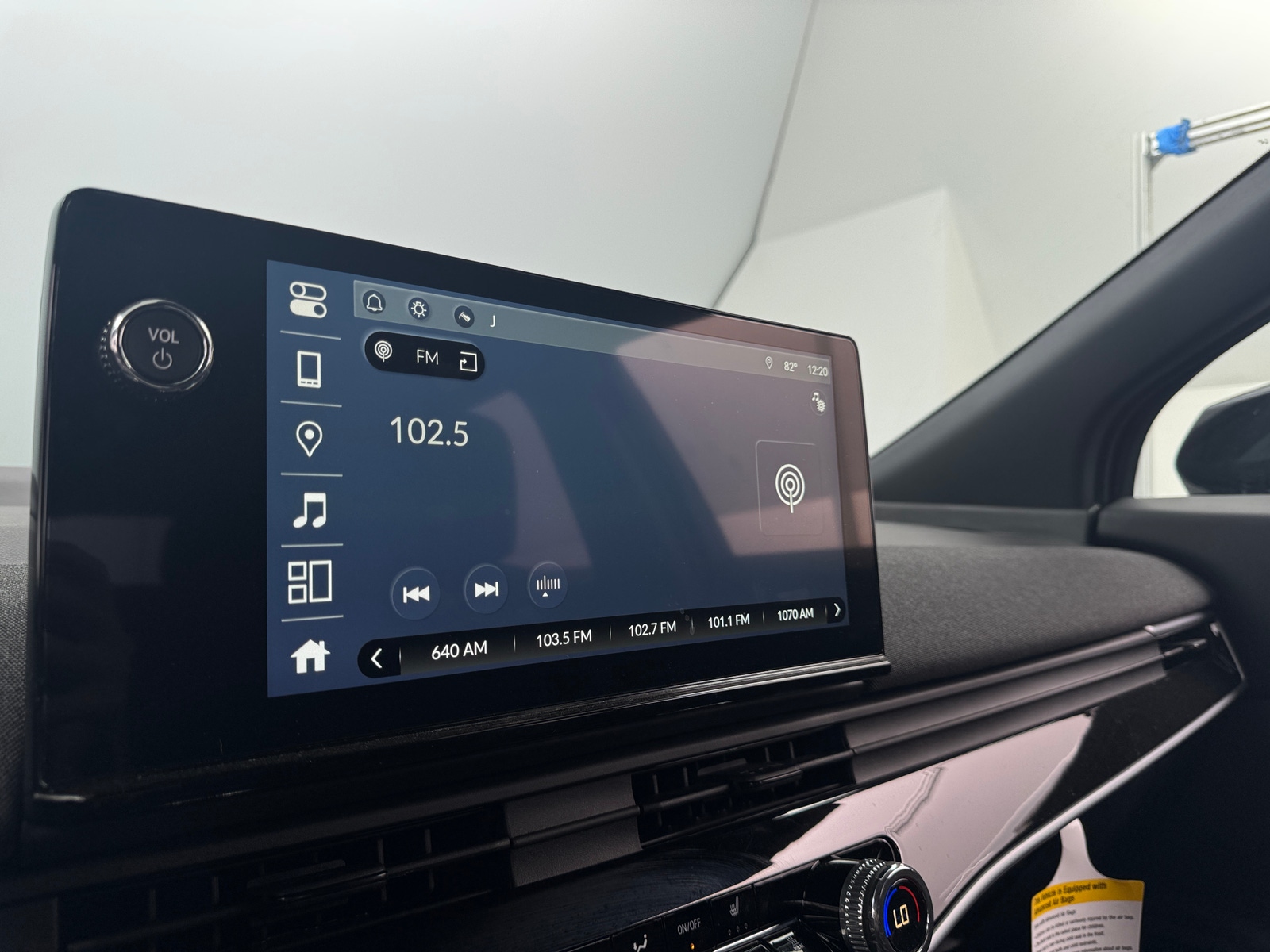 Thumbnail: 2024 Honda Prologue - 4