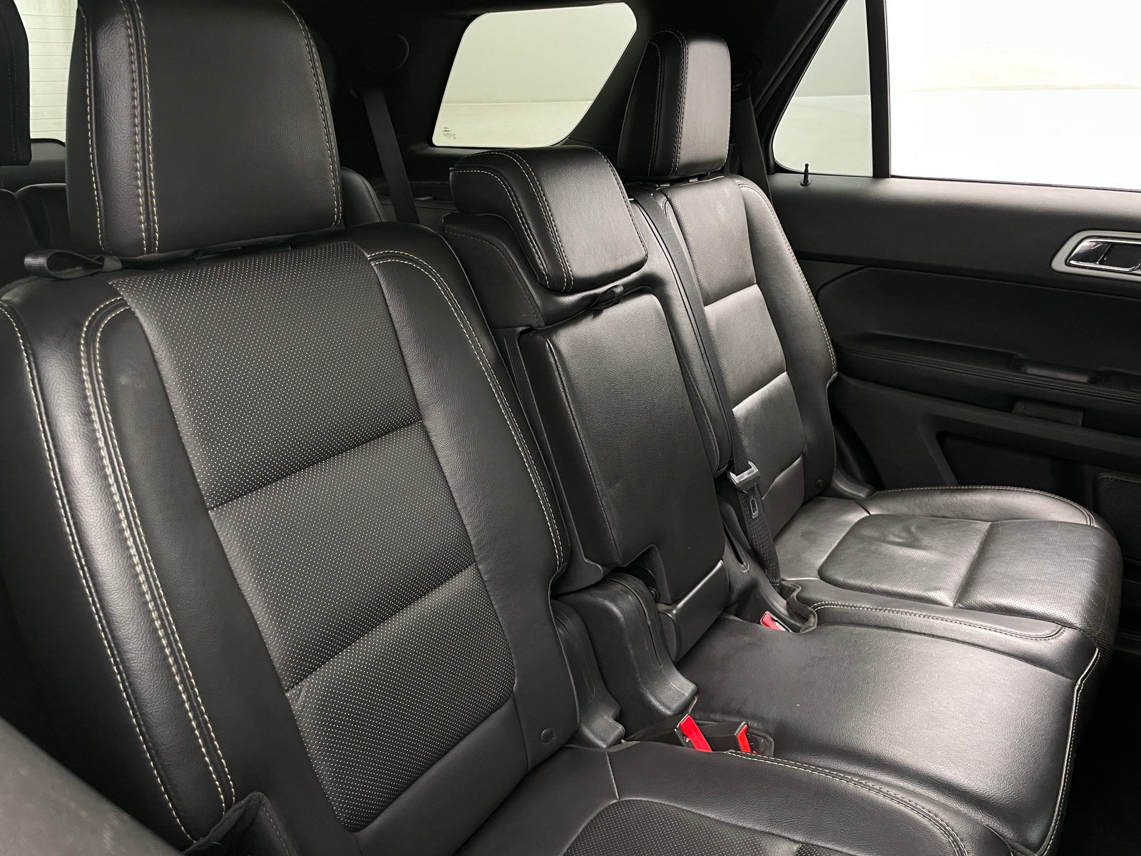 Thumbnail: 2014 Ford Explorer - 5