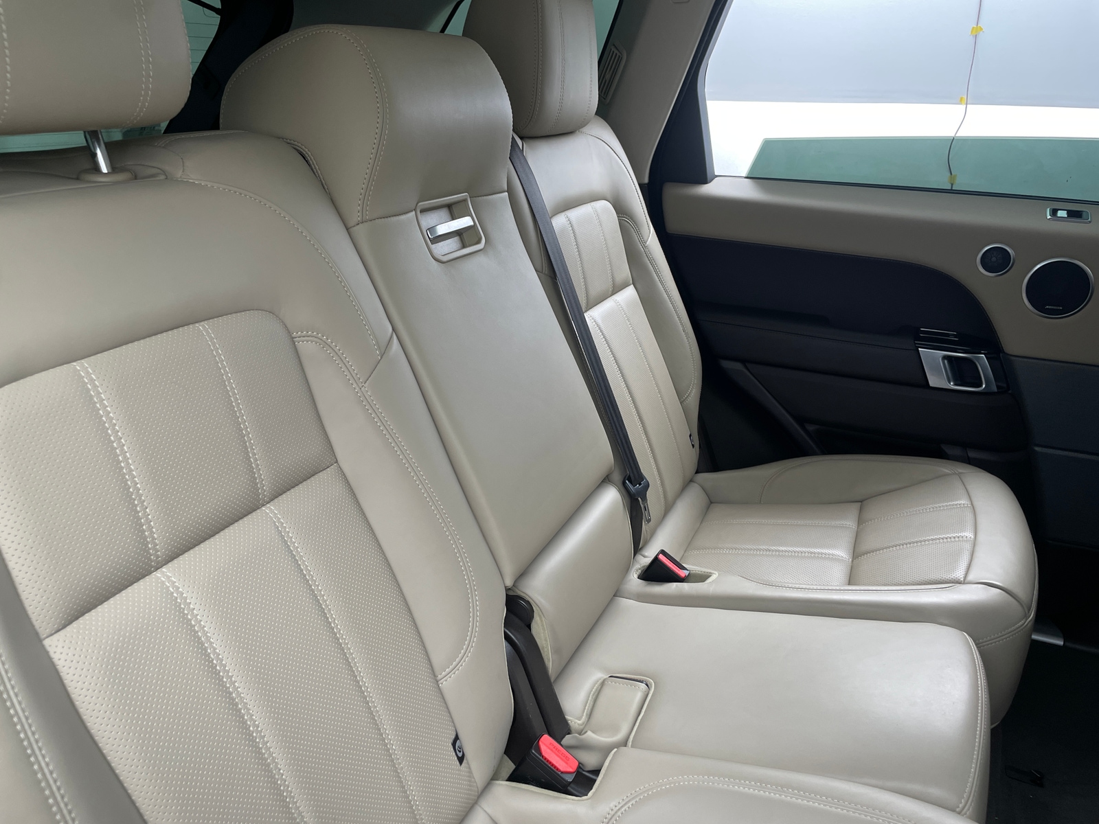 Thumbnail: 2021 Land Rover Range Rover Sport - 5