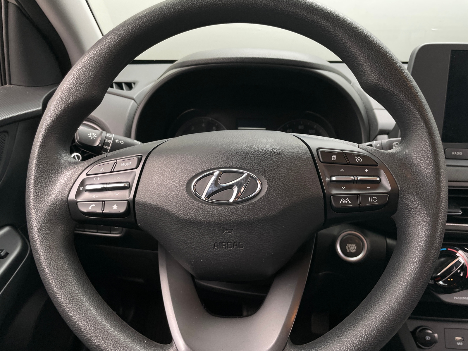 Thumbnail: 2022 Hyundai Kona - 5