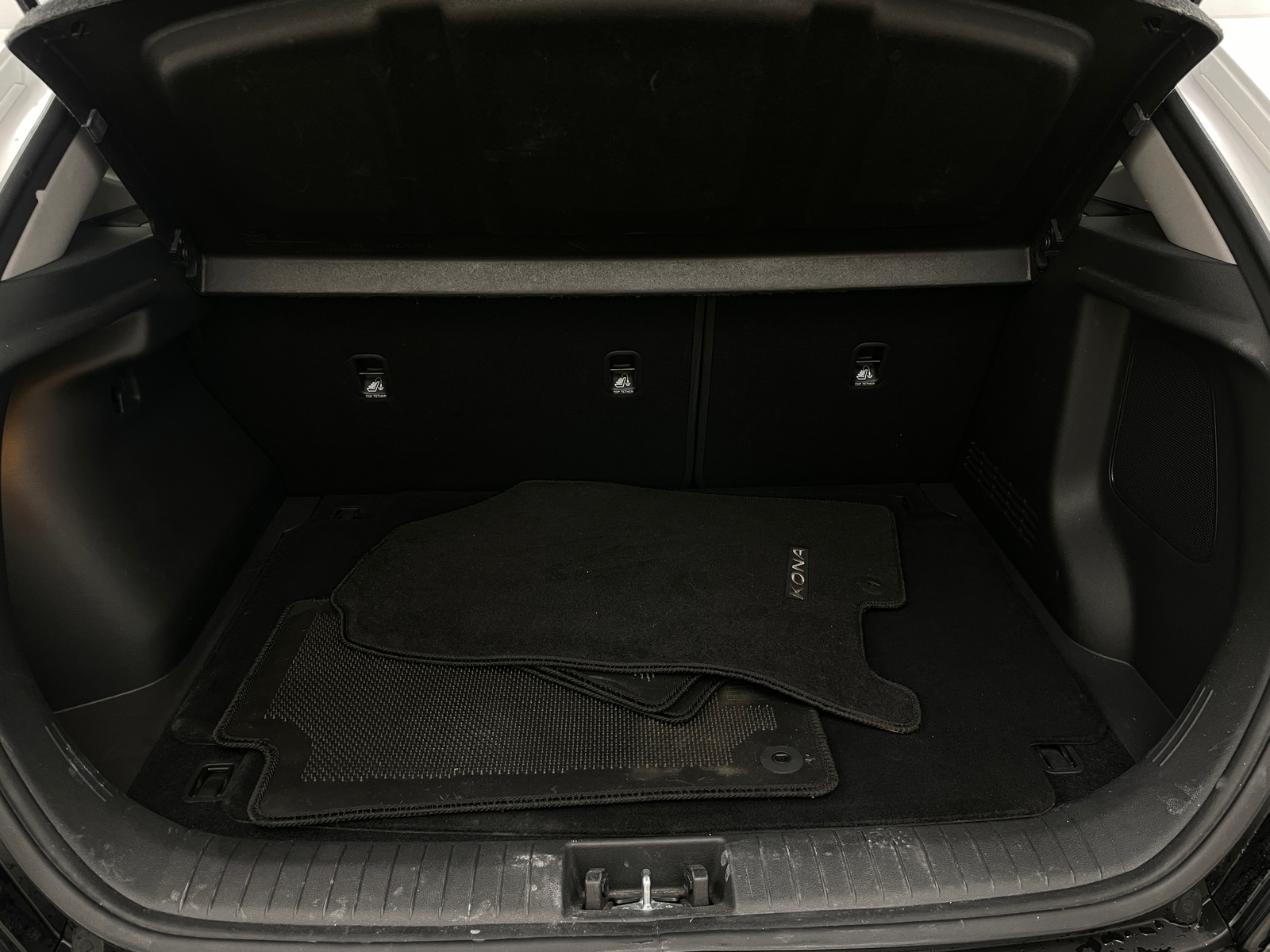 Thumbnail: 2022 Hyundai Kona - 6