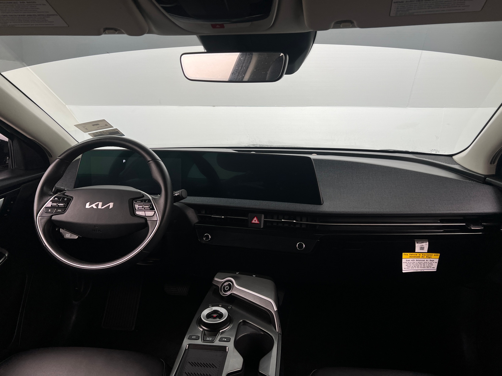 Thumbnail: 2024 Kia EV6 - 2