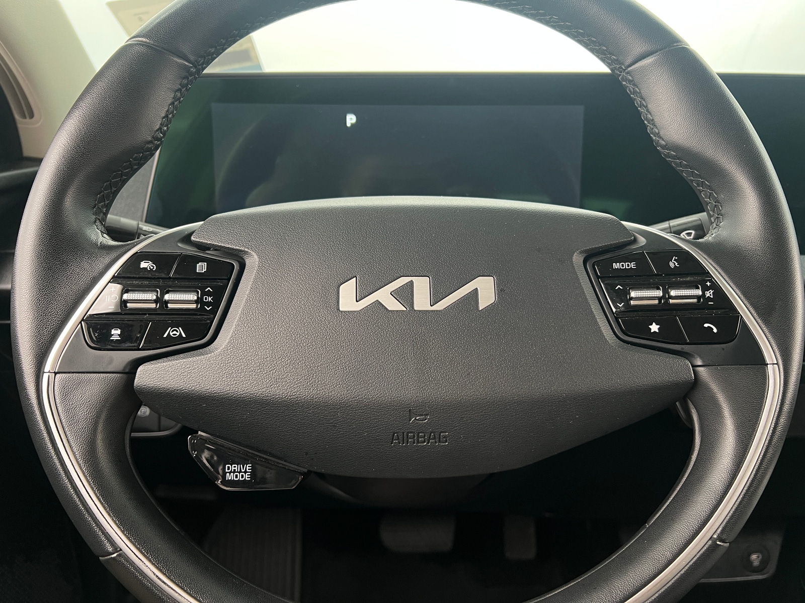 Thumbnail: 2024 Kia EV6 - 4
