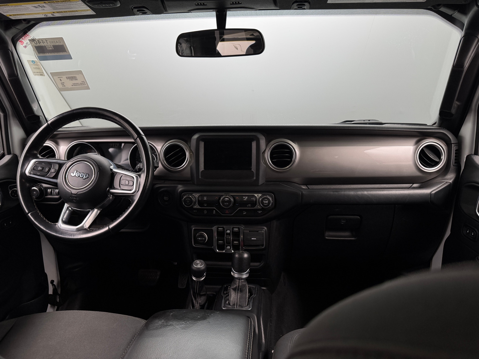 Thumbnail: 2019 Jeep Wrangler - 3