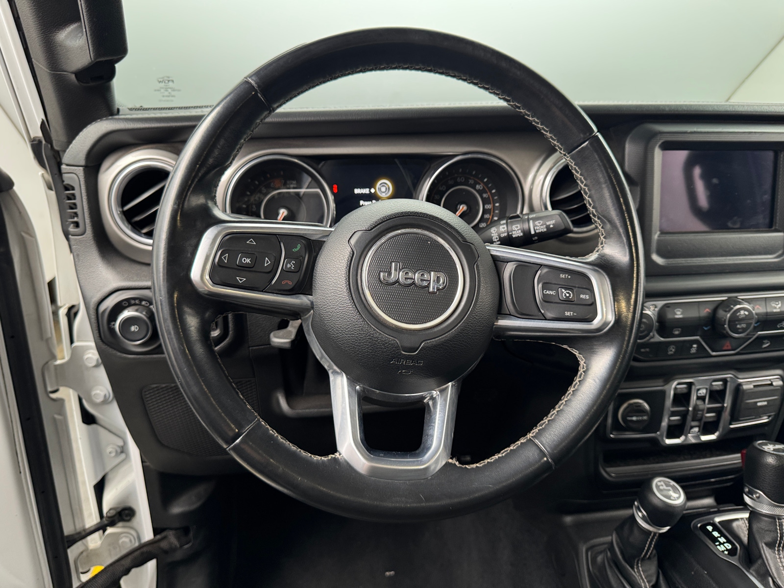 Thumbnail: 2019 Jeep Wrangler - 5