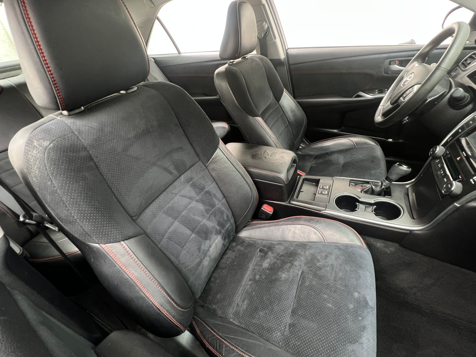 Thumbnail: 2017 Toyota Camry - 2