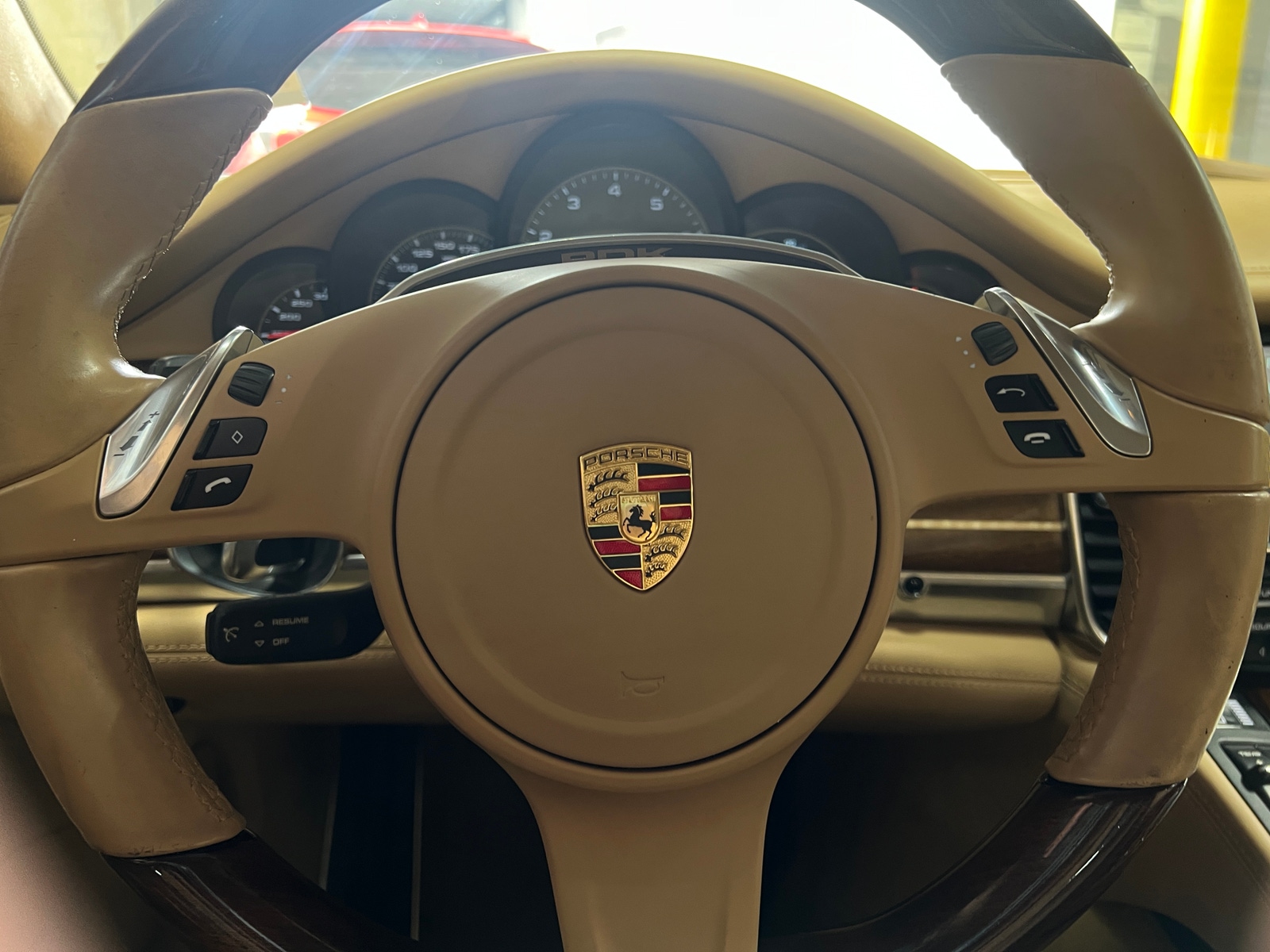 Thumbnail: 2015 Porsche Panamera - 4