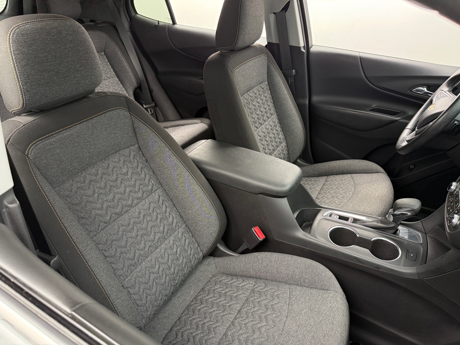 Thumbnail: 2022 Chevrolet Equinox - 2