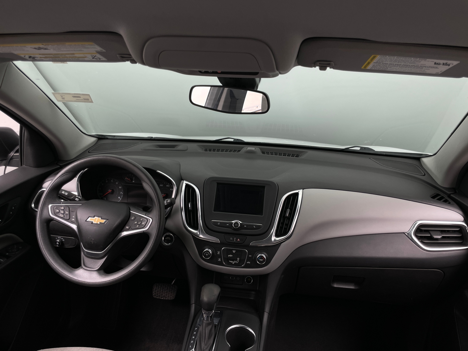 Thumbnail: 2022 Chevrolet Equinox - 3