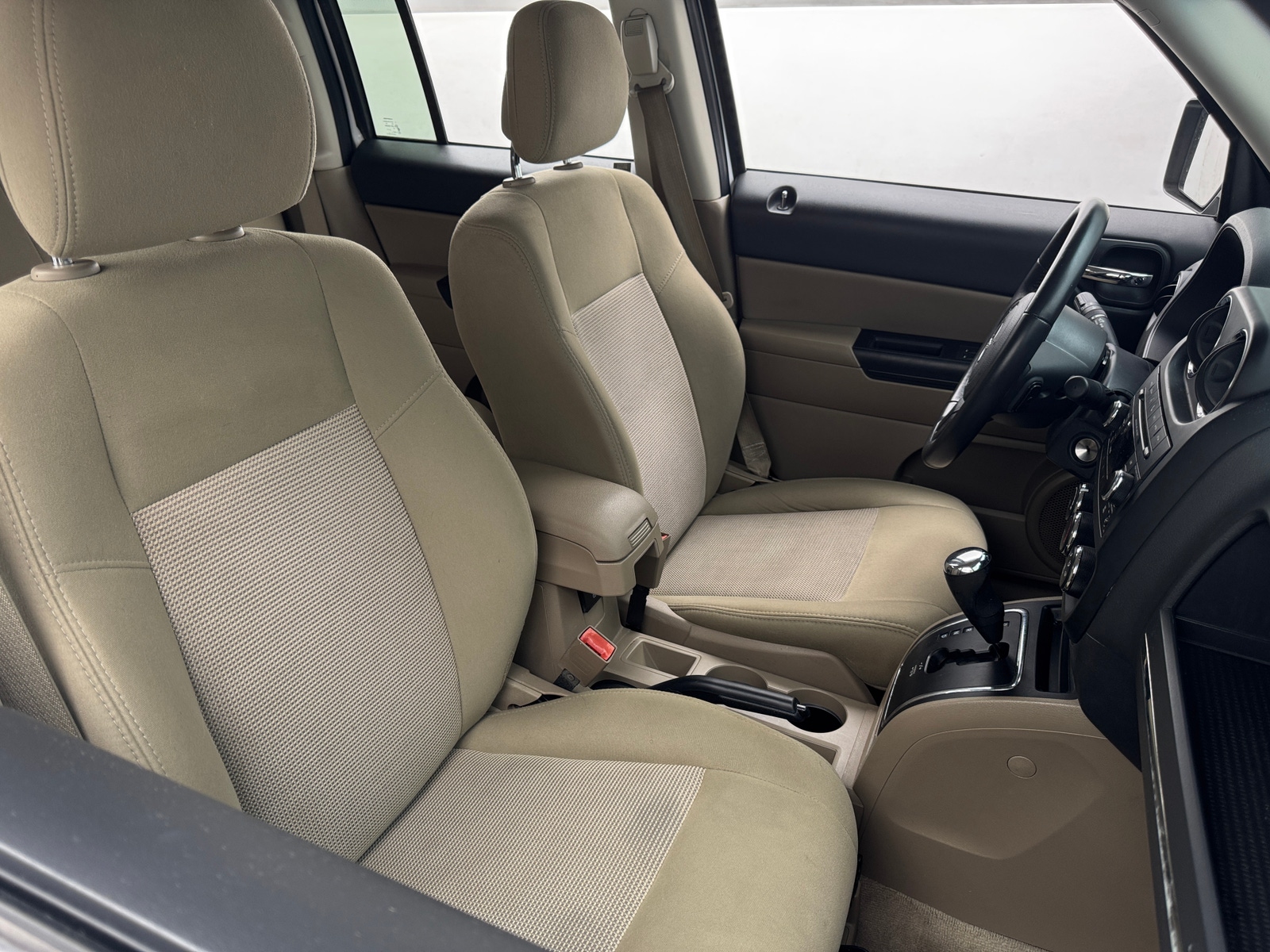 Thumbnail: 2017 Jeep Patriot - 2